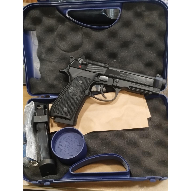 Beretta 92a1 92 Impecable Con Extras