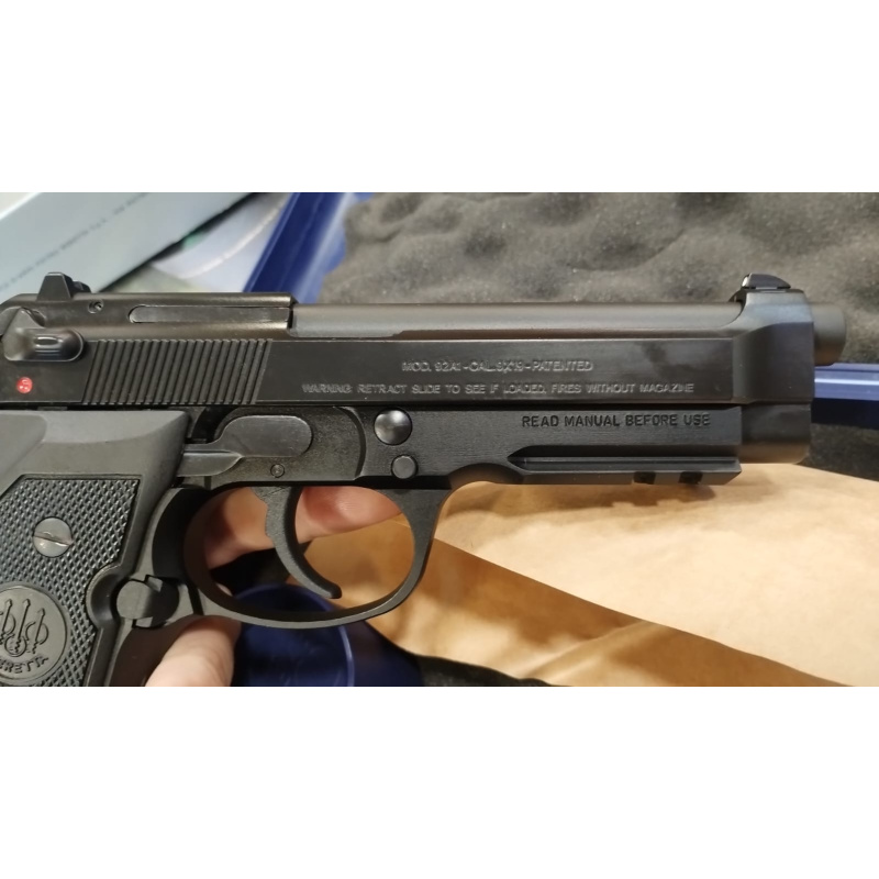 Beretta 92a1 92 Impecable Con Extras