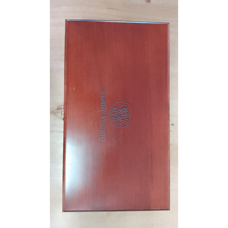 Revolver Smith & Wesson, Mod 27-4. Sin Disparar.