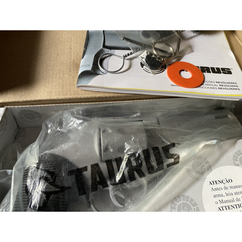 Taurus Tracker 627- Compensado- Cal.357