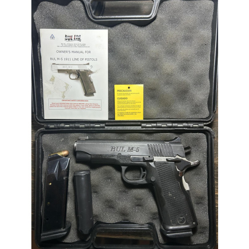 Pistola Bull M-5 Commander