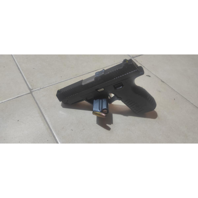Pistola Cz Modelo 100 Calibre 9 Mm