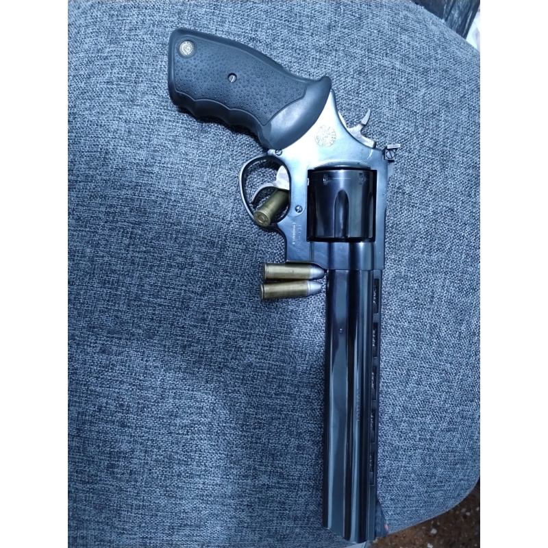 Taurus 8 3/8  Con Cuim