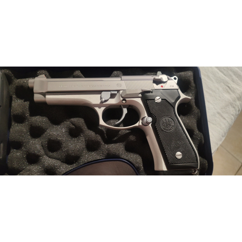 Beretta 92