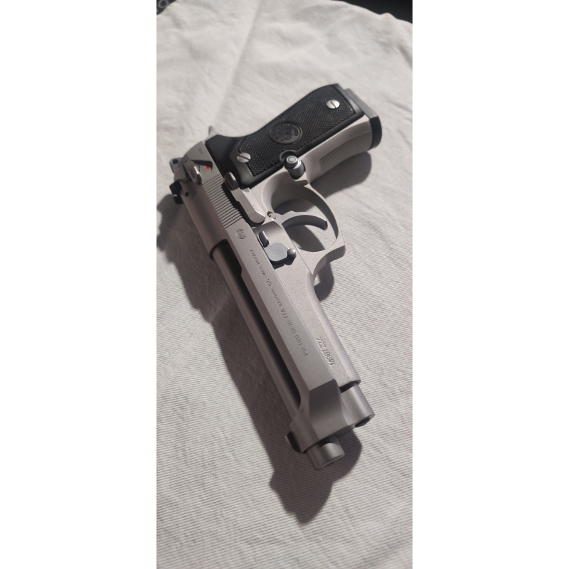 Beretta 92