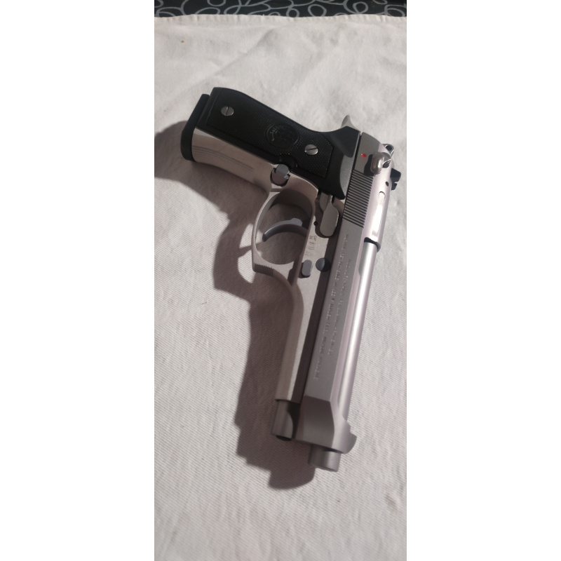 Beretta 92