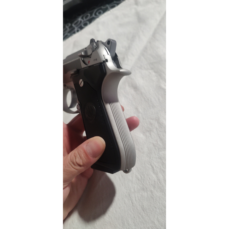 Beretta 92