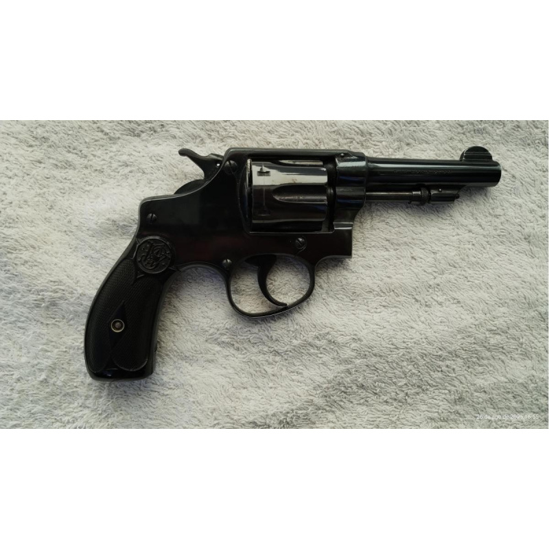 Revolver Smith & Wesson.  .32 Largo. Hand Ejector