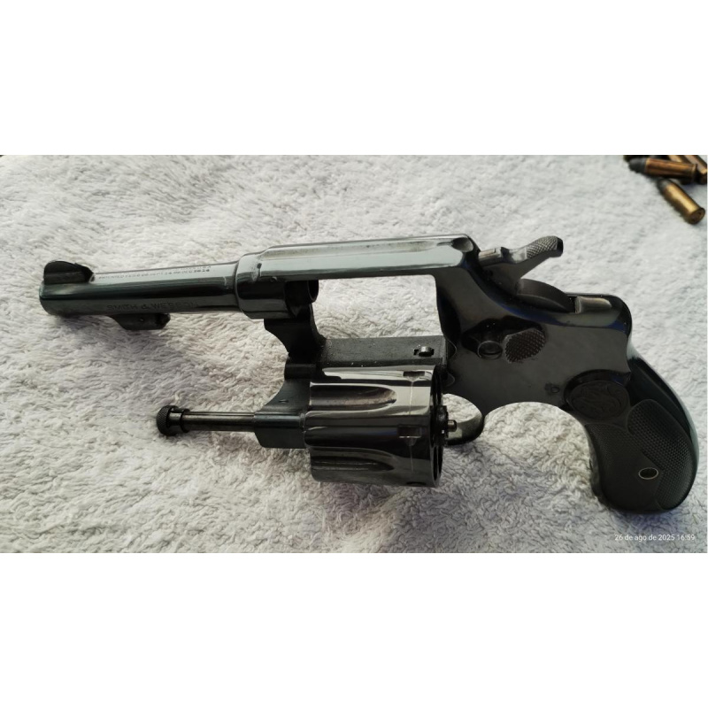 Revolver Smith & Wesson.  .32 Largo. Hand Ejector