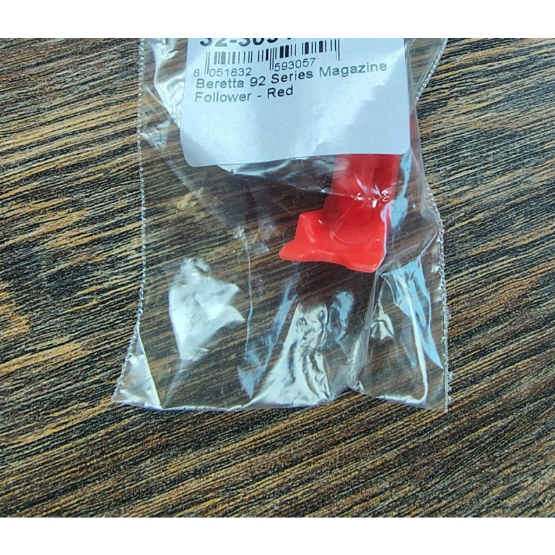 Beretta 92 Teja De Cargador Color Rojo