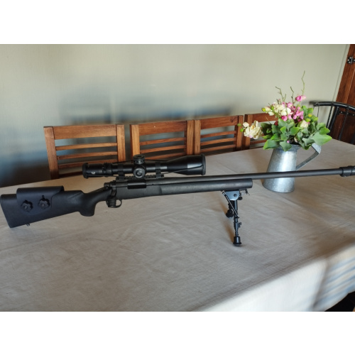 Vendo Permuto Remington 700 Police