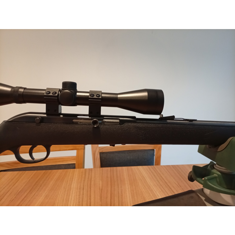 Carabina Semiautomática Savage 64 Cal. 22 Lr
