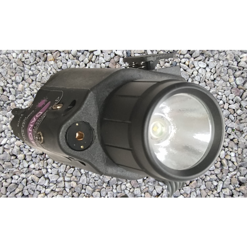 Linterna Led Con Laser Rojo