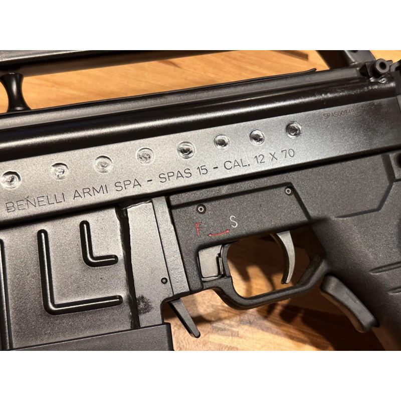 Escopeta Benelli Spas-15