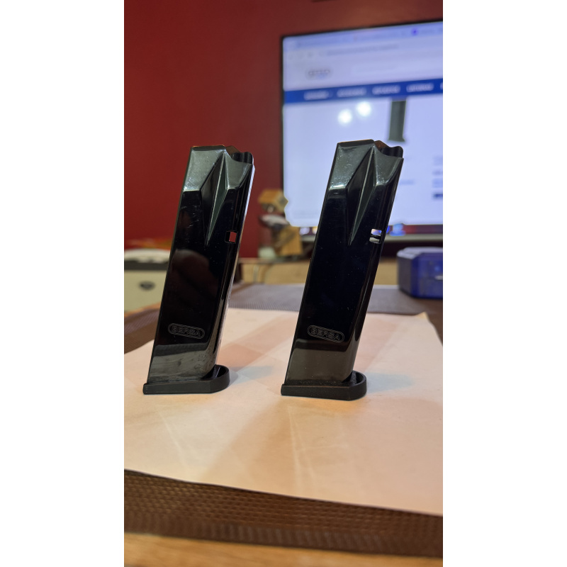 Vendo 2 Cargadores De Bersa, Calibre 9mm