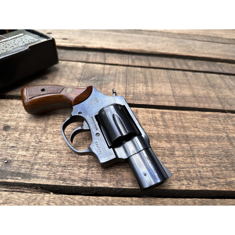 Impoluto Revólver Rossi 38 Spl 626