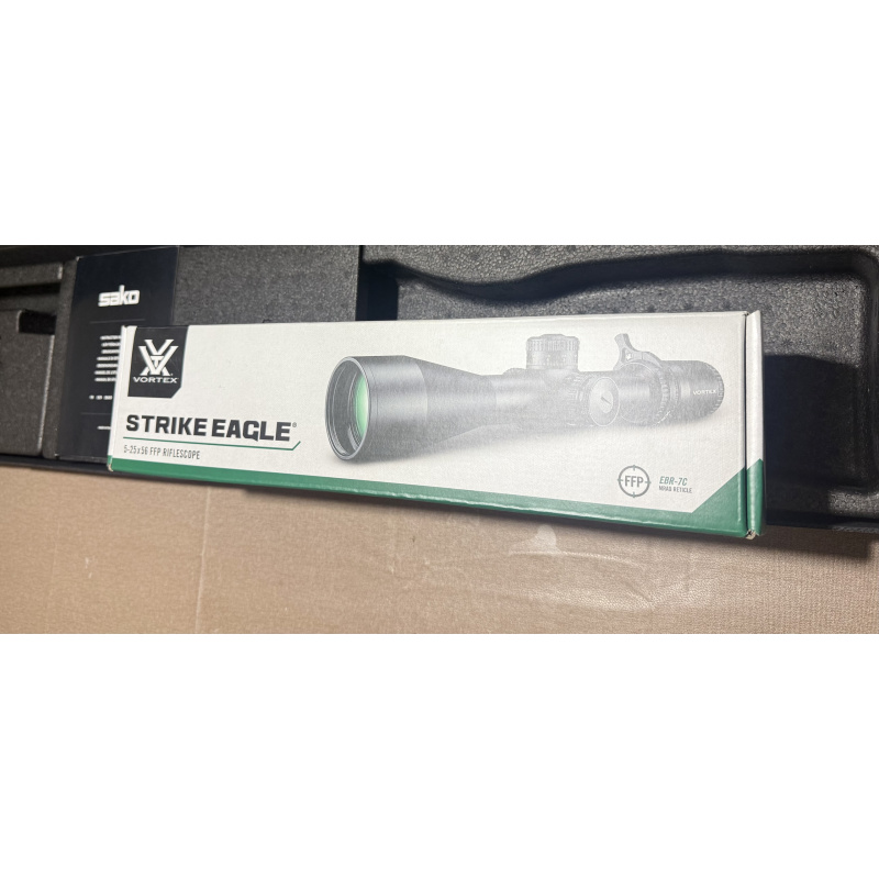 Vortex Strike Eagle 5/25x56, Reticulo Iluminado Poco Uso Con Anillas Warne