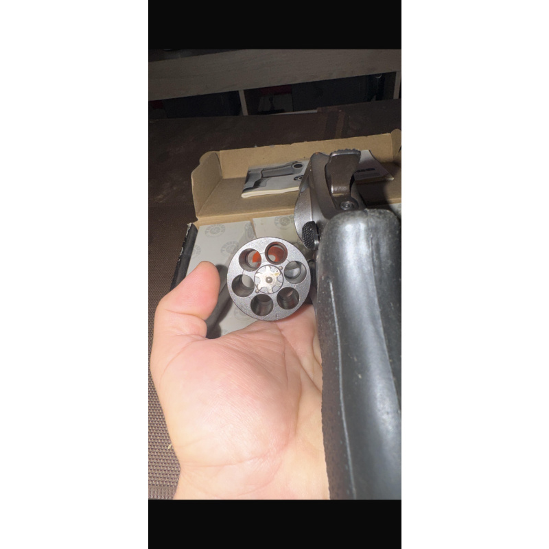 Revolver Taurus Mod. Rt82s