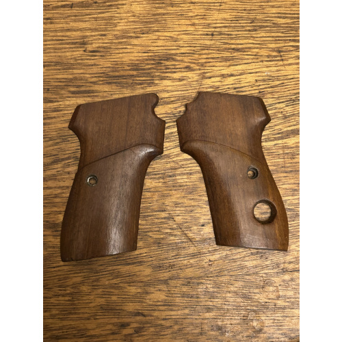Cachas Bersa Madera
