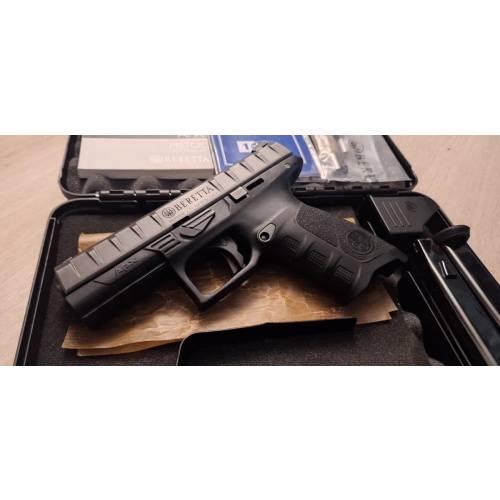 Beretta Apx Full