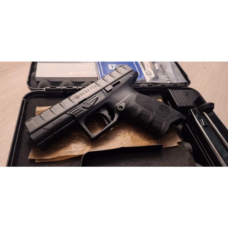 Beretta Apx Full