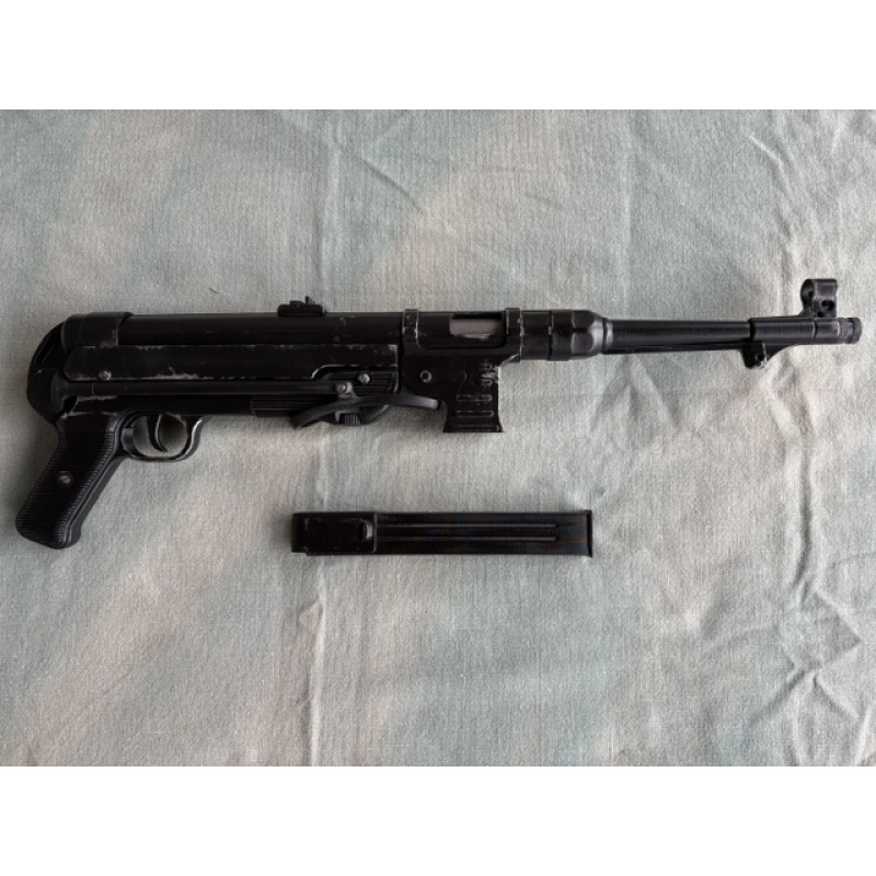 Mp40 Replica Escala 1:1