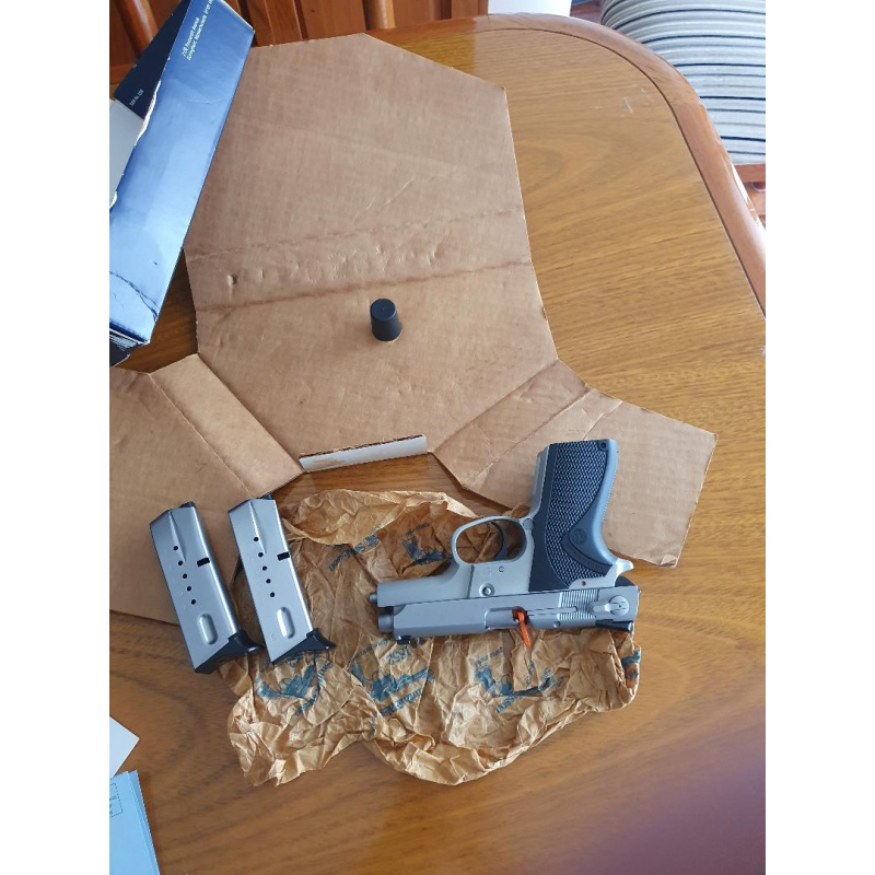 Smith & Wesson 5906 9mm - Nueva Sin Uso A Estrenar (inmaculada)