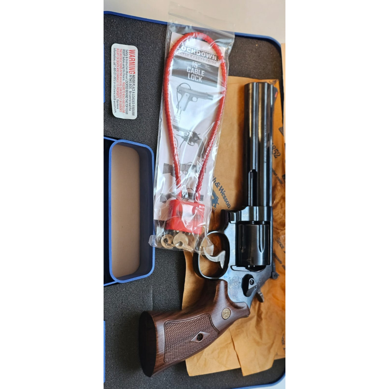 Revólver Smith & Wesson Model 586 De 6"