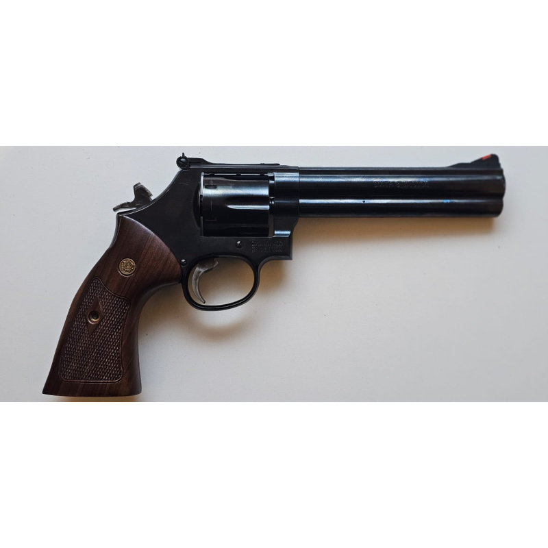 Revólver Smith & Wesson Model 586 De 6"