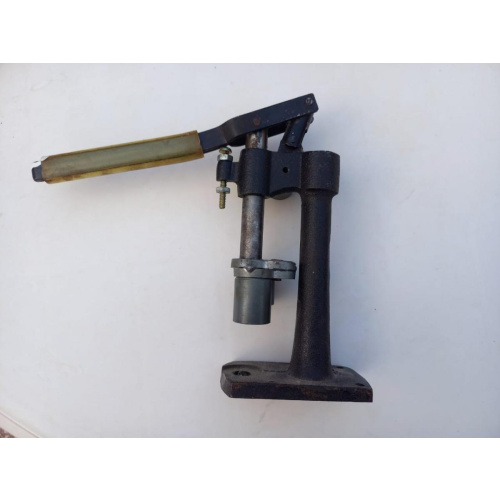 M'aquina Para "cierre Estrella" Cal. 16