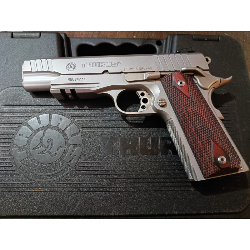 Taurus Pt 1911 Inox.