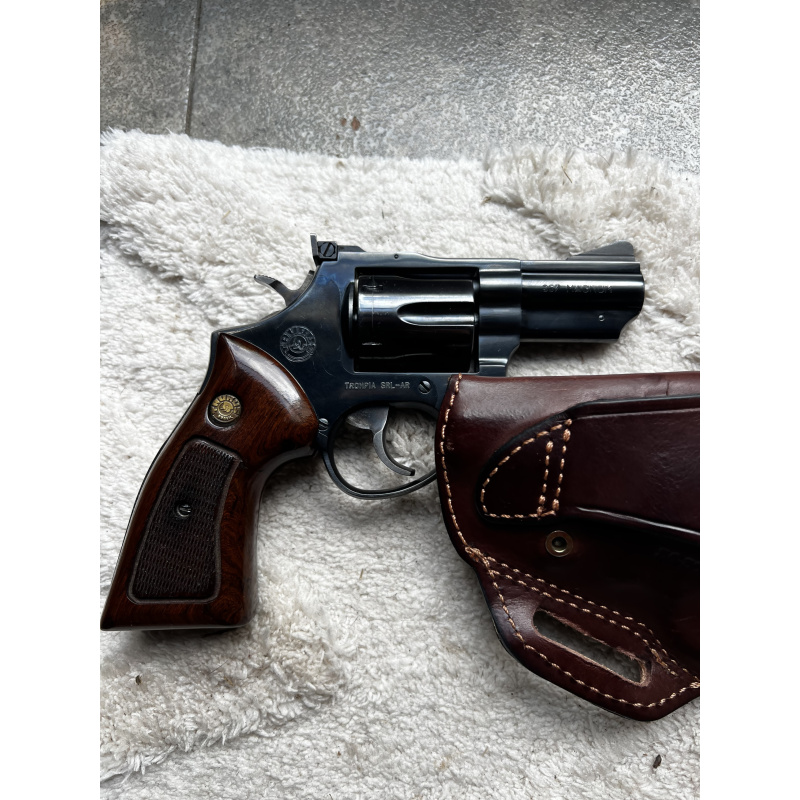 Revolver Taurus Modelo 66 Caño De 2,5 Pulgadas
