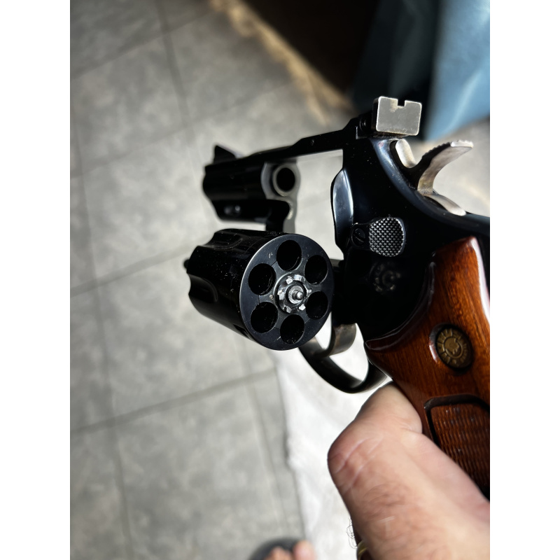 Revolver Taurus Modelo 66 Caño De 2,5 Pulgadas