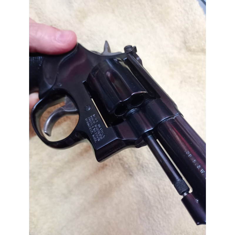 Revolver Smith & Wesson 15 38 Spl.  4"