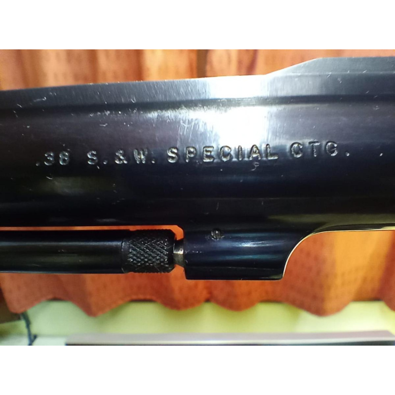 Revolver Smith & Wesson 15 38 Spl.  4"