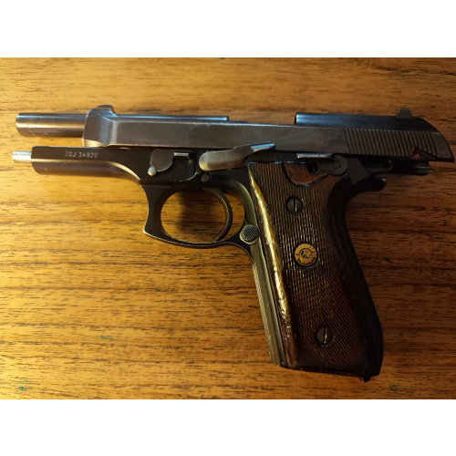 Pistola Taurus Pt 92. Cal 9mm