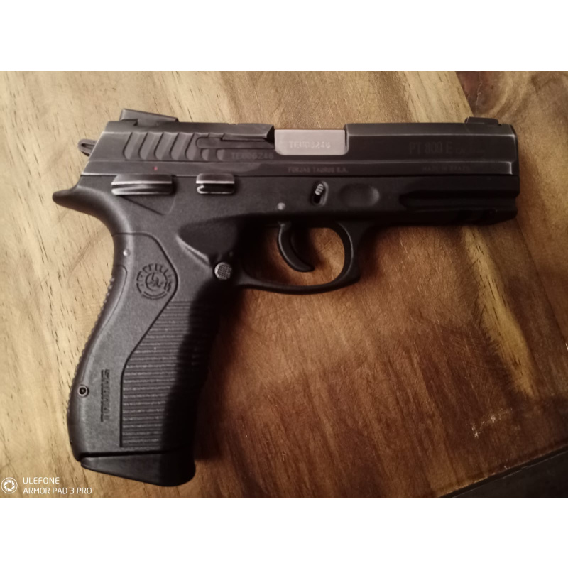 Taurus Pt809 E