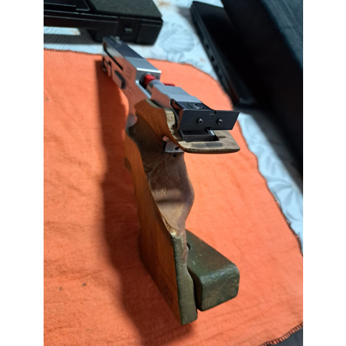 Pistola Fas 607