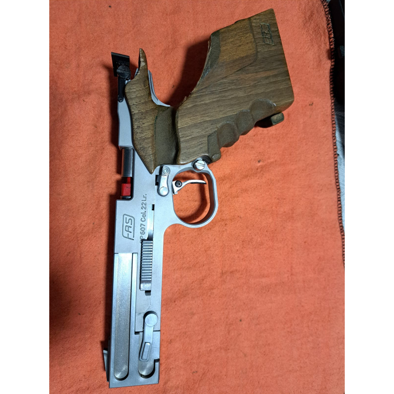 Pistola Fas 607