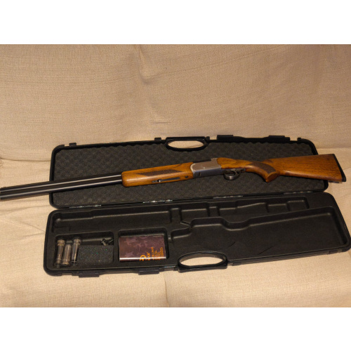 Akkar Churchill Cal.12