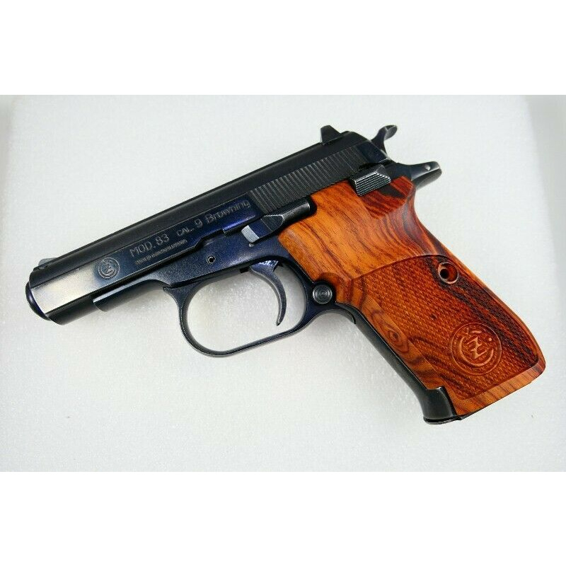 Cz 83 Cachas Madera Exotica