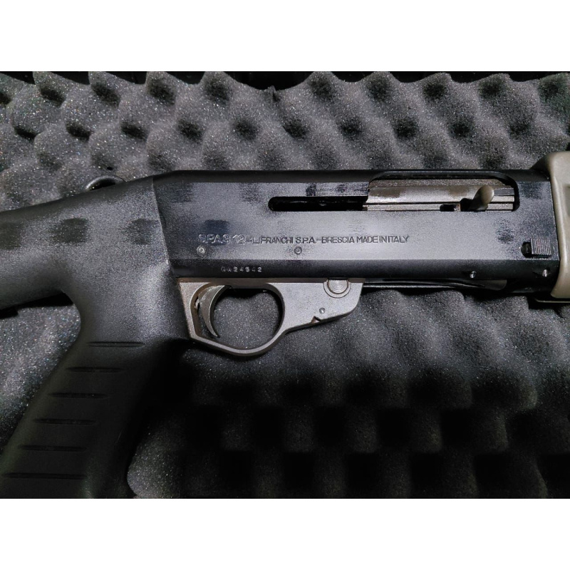 Escopeta Spas 12.7