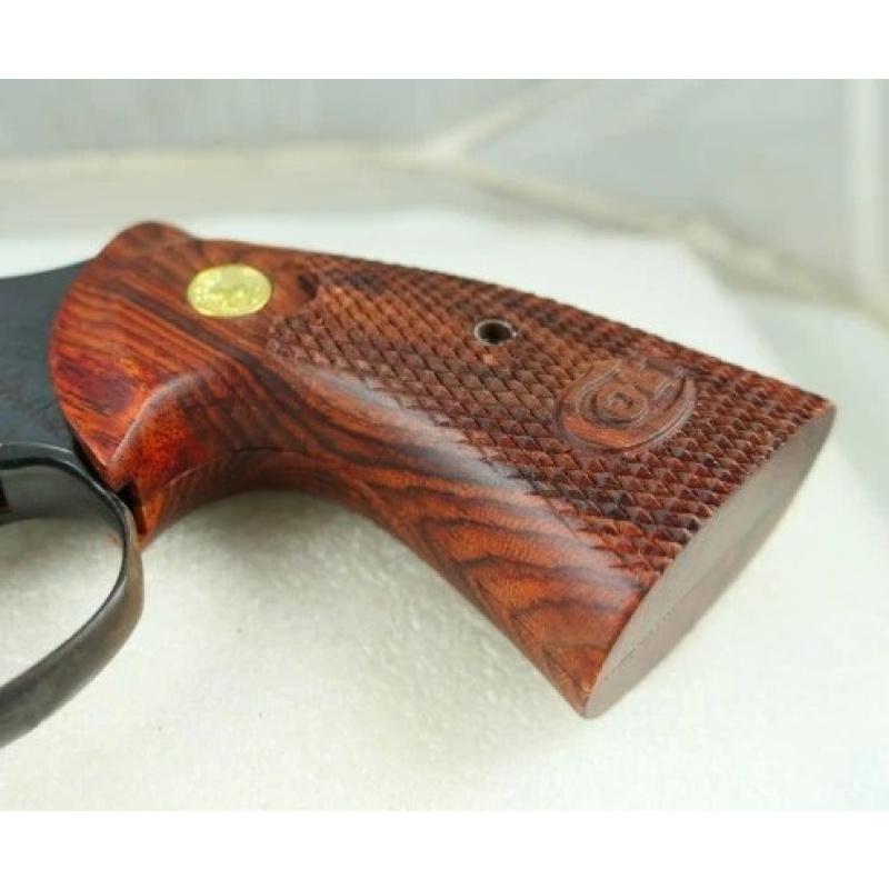 Colt Python Cachas Madera Exotica